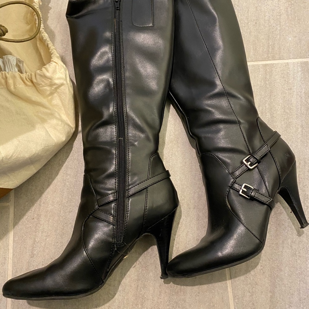 Nine West black boots